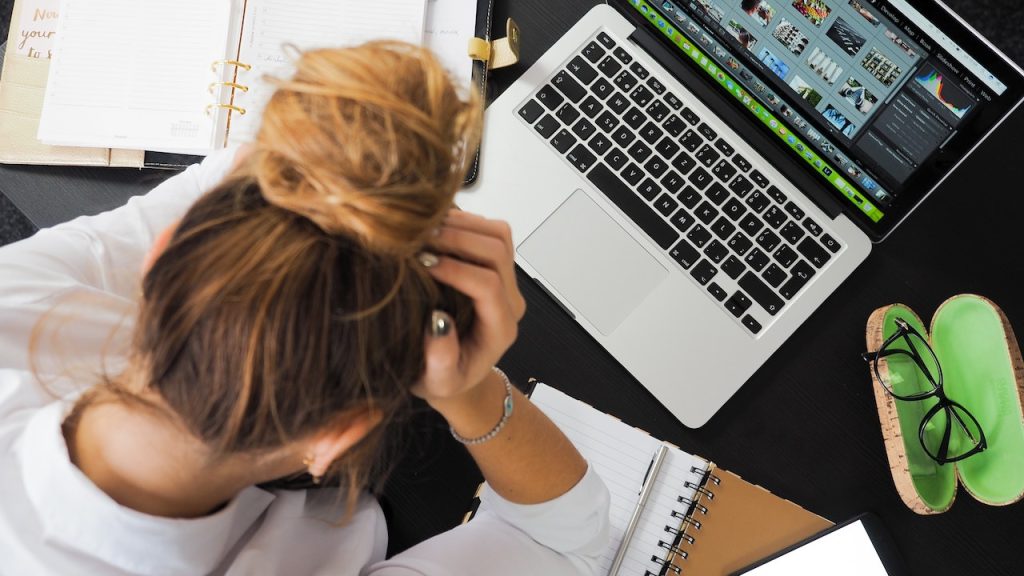 5 Ciri-ciri dan Penyebab Writer's Block yang Perlu Kamu Tahu