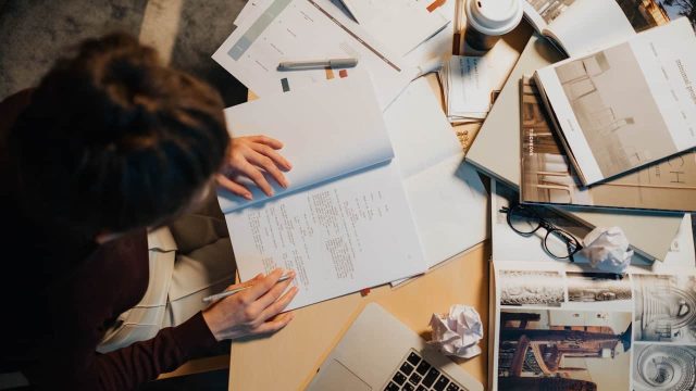 Mengenal Apa itu Proofreading: Definisi, Fungsi, dan Tips