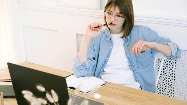 Menentukan Nama Tokoh Cerpen dan Novel dengan 7 Tips Ini