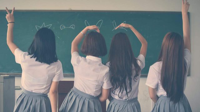 5 Tips Membuat Buku Tahunan Sekolah yang Perlu Kamu Catat!