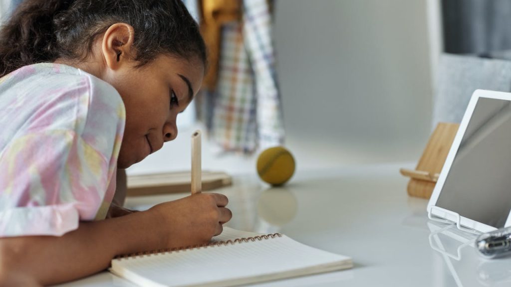 11 Tips Mengikuti Lomba Menulis Cerita Anak, Auto Juara!