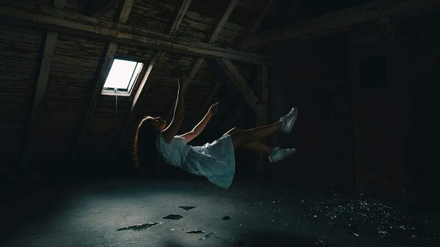 5 Tips Menulis Cerita Realisme Magis yang Seru dan Menarik