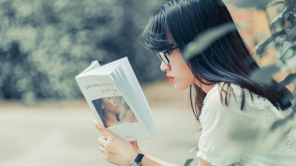 6 Tips Menulis Cerpen dan Novel Teenlit yang Membuat Baper