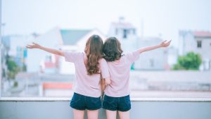 6 Tips Menulis Cerpen Persahabatan yang Menggetarkan Jiwa