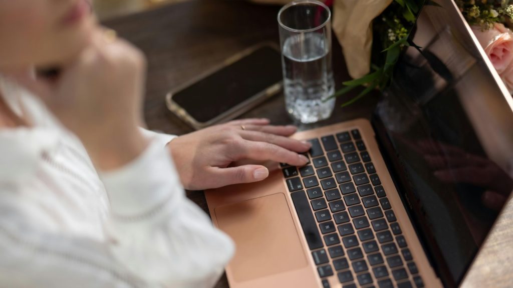 4 Tips Berkompetisi di Event Menulis yang Wajib Diketahui Penulis Pemula