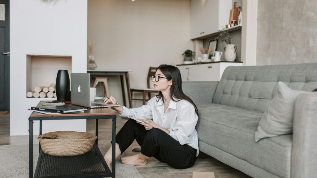 5 Tips Jitu Ikut Event Menulis Puisi, Yuk Terapkan agar Peluang Jadi Juara Semakin Besar