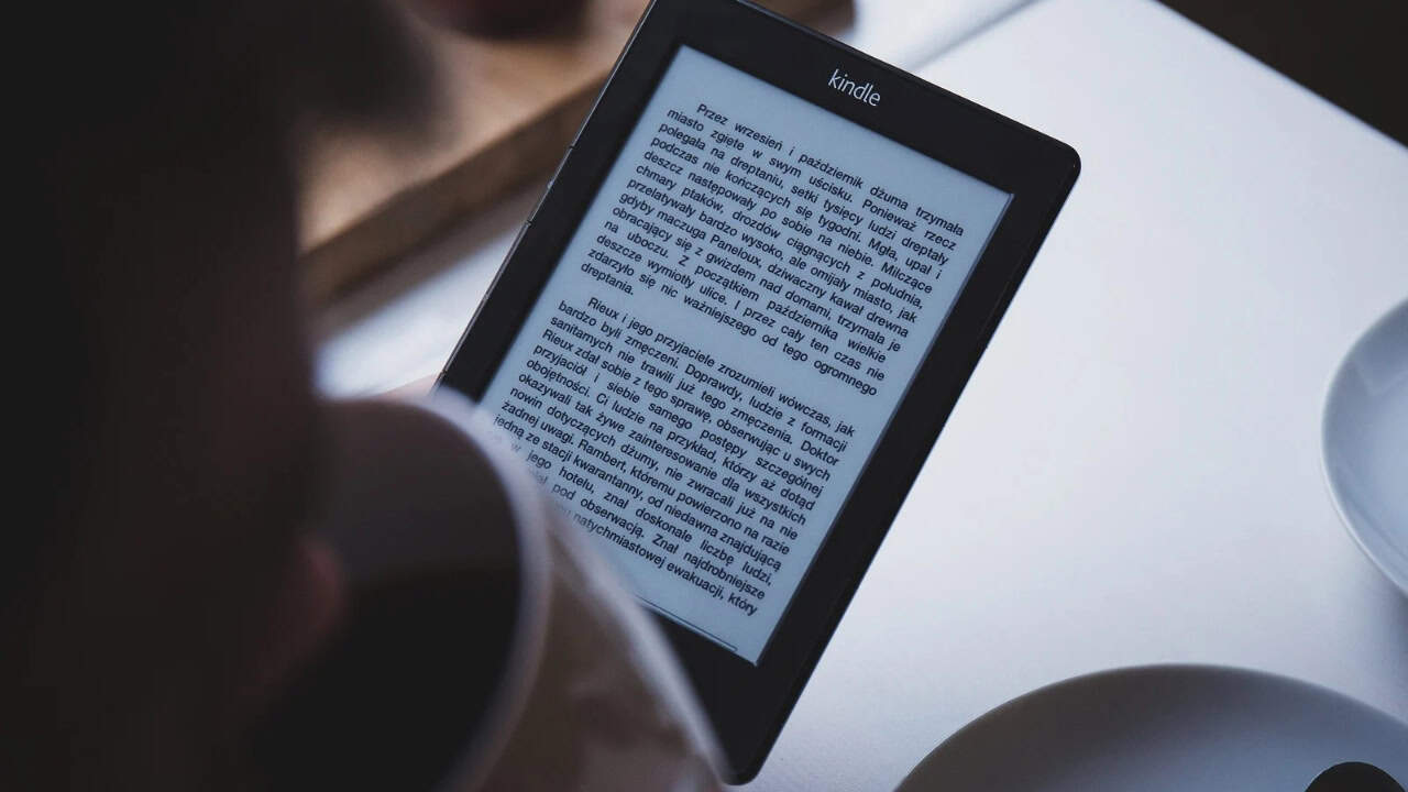 Mengulik Lebih Jauh Pengertian Ebook, Kelebihan, dan Kekurangannya