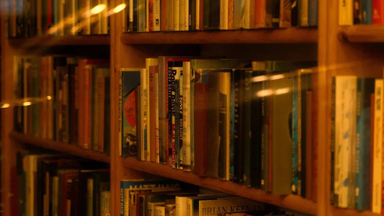 10+ Tips Merawat Buku agar Tidak Mudah Rusak dan Tetap Terlihat Baru