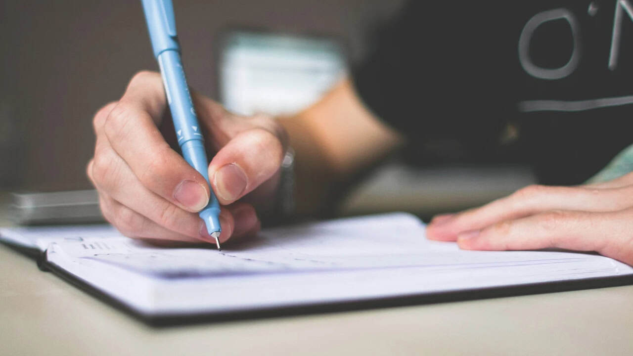 7 Tips Membuat Nama Pena yang Unik bagi Penulis Pemula agar Lebih Berkarakter dan Mudah Diingat Pembaca